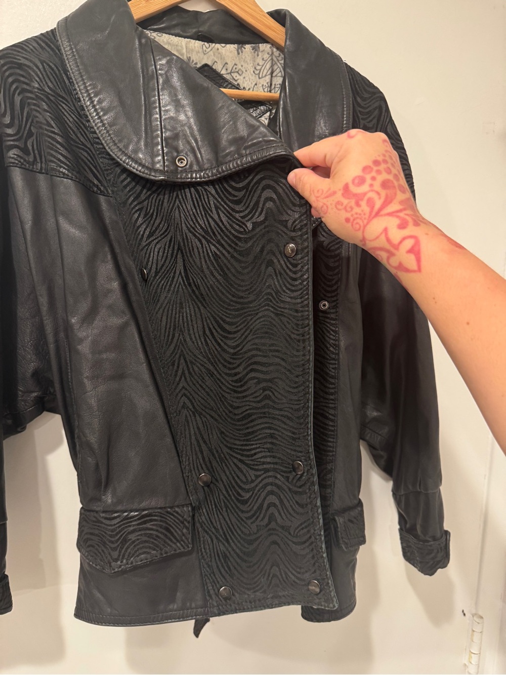 Vintage Black Med Winlit 100% Genuine Leather Jacket - Picture 7 of 17